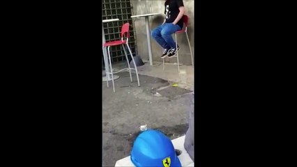 On appelle ça un réveil BRUTAL... Bim les dents