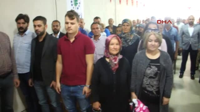 İzmir Kınık'ta TOKİ Konutları Kurayla Sahiplerini Buldu