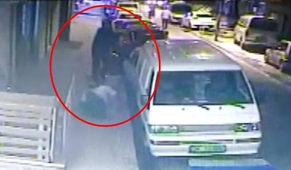 Sokak ortasındaki cinayet anı kamerada