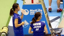 タカ・マツ ペア 試合後、笑顔で手を振る高橋選手とクールな松友選手。退場でやっと松友選手に笑顔が。（2セット目～退場まで）#6 YONEX OPEN JAPAN 2016 東京体育