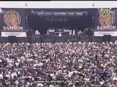 8 - Slipknot - Spit It Out - (live, Dynamo 2000)