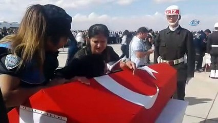 Ağrı'da Şehitler İçin Tören Düzenlendi