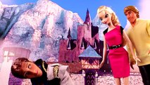 Descendants Mal VS Evie! With Wicked World Ben, Frozen Elsa, Hans, Maleficent & Evil Queen