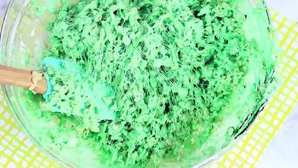 How to Make Watermelon Rice Krispie Treat Pops!