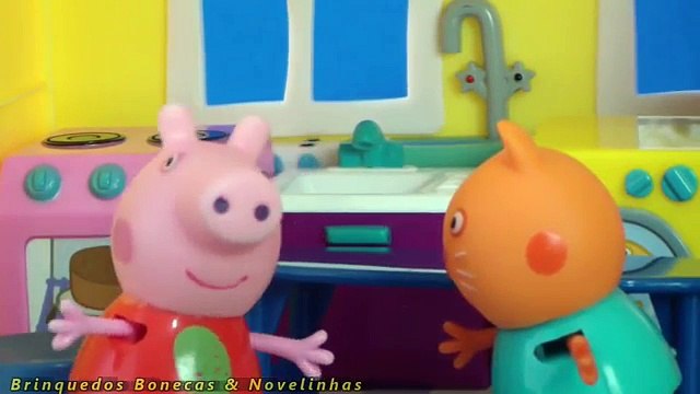 Peppa Pig dá banho de Espuma na Candy Cat. Episódio Peppa Pig Completo em Português Brasil