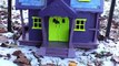 SCOOBY DOO Cartoon Scooby Doo and the Ice Monster Toys Video Parody