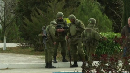 러시아에서 사격훈련 사병, 총기난사..."동료 5명 사상" / YTN