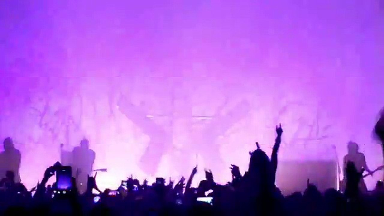 En plein concert à New York le décor s'effondre sur Marilyn Manson - Le chanteur blessé a été hospitalisé