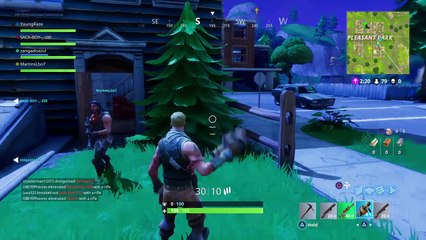 Fortnite Battle Royale Intense Gameplay (PS4) w/YoungRaze (4)
