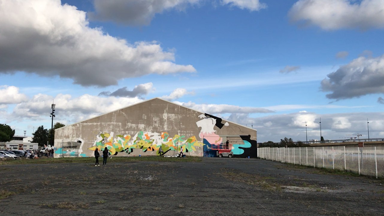 Performance graffiti à Nantes