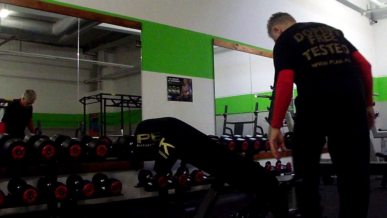 berby KKR, Training - Schulter