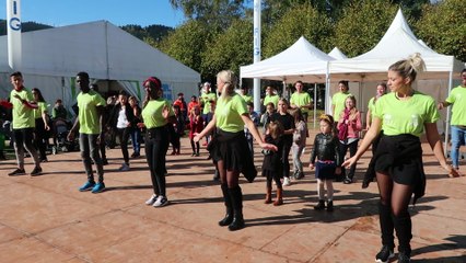 Fash mob au parc Jean-Mansuy