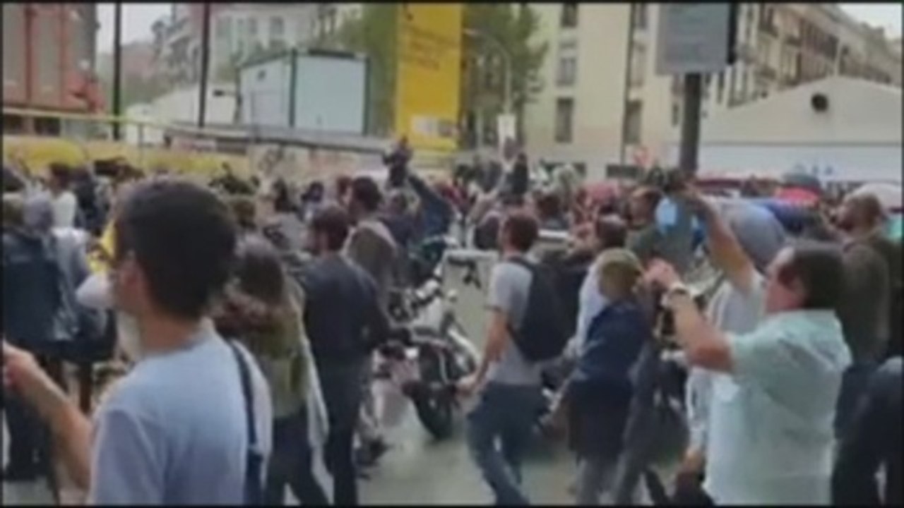 Interior difunde un vídeo de agentes apedreados en San Carles de La Rapita