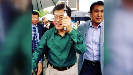 [영상] 추석 연휴 점심 때 식당 깜짝 방문한 대통령 부부 / YTN