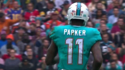 Parker absolutely STEALS catch away from Saints DB