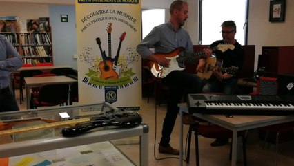 Des instruments de musique à prêter à la bibliothèque
