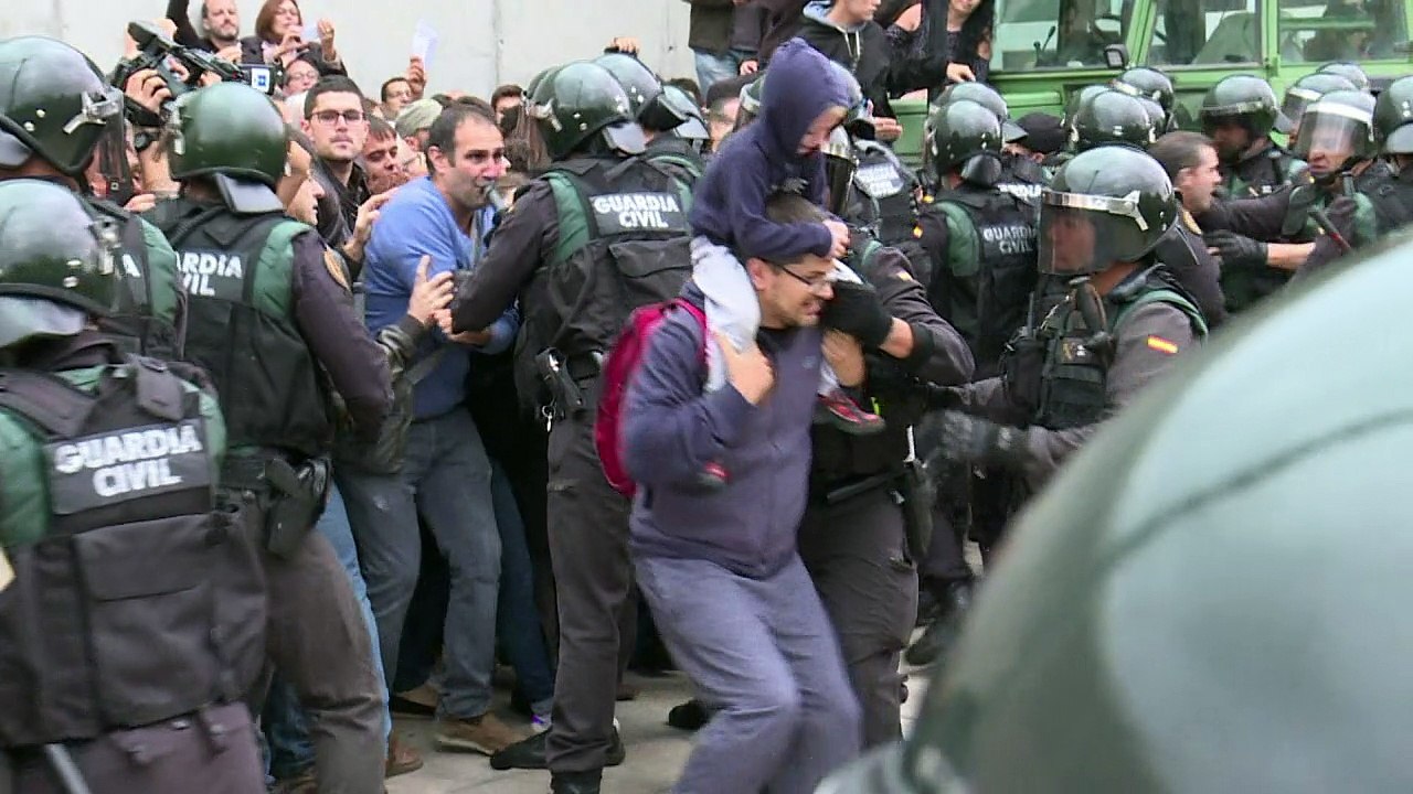 Spanien: polizei geht massiv gegen unabhängigkeitsreferendum vor