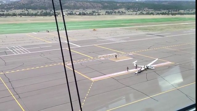 Des vents violents forcent des avions à décoller en urgence sur cette base de l'US Air Force !