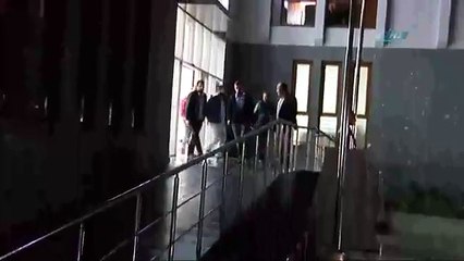 Kadına Önce Omuz Sonra Yumruk Atan Saldırgan Yakalandı