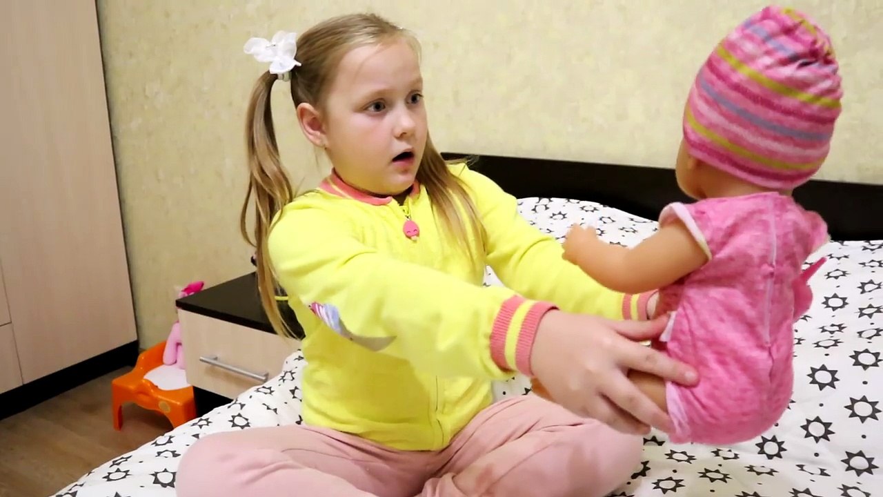 Giant Poop Attack Bad baby Johny Johny Yes Papa Song Nursery Rhymes Song for Kids & Learn