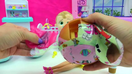 Barbie Babysits The Boss Baby & Surprise LOL Babies Surprise Blind Bag Balls