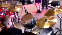 THUNDERSTRUCK - LIVE (5 year old Drummer) Avery Drummer Molek (Drum Cover)