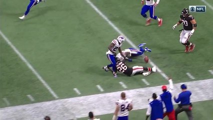 Tevin Coleman explodes up the left side for 26 yards