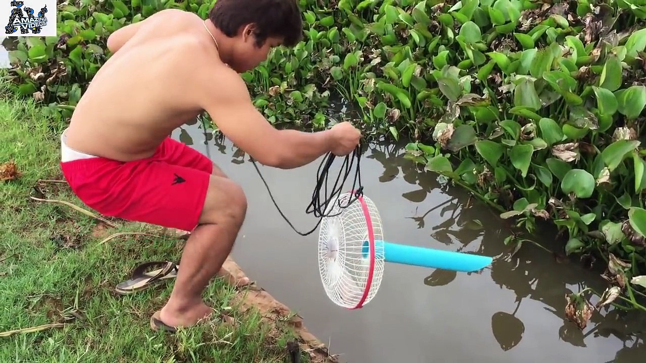 WOW! Electric Fan Guard Fish Trap - 350 Minute Fishing Trap By Electric Fan Get Alot Of Fish