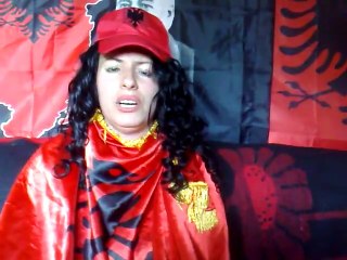 Godet Linda Morina me këngën për Milaim Zekën e Frashër Krasniqin, ja si i quan këta të dy