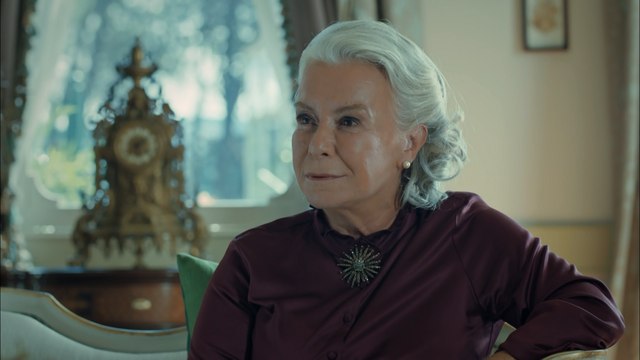 İstanbullu Gelin 18. Bölüm Esma Sultan'ı Sevindiren Haber