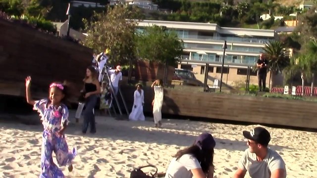 Mel B Hits The Beach With In Malibu With Heidi Klum, Asked About Settling With Stephen