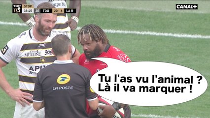 Mathieu Bastareaud essaie de négocier un essai de pénalité en vantant la force de Tuisova