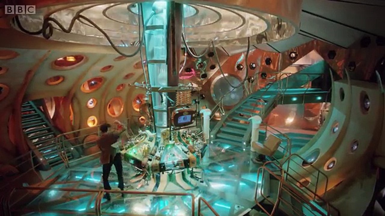 Doctor Who Prequel: Pond Life Omnibus - Series 7 Autumn new - BBC One