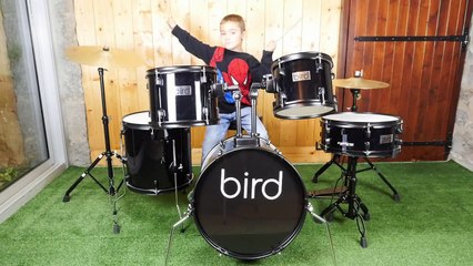 SWAN OUVRE SON DERNIER CADEAU SURPRISE D'ANNIVERSAIRE !