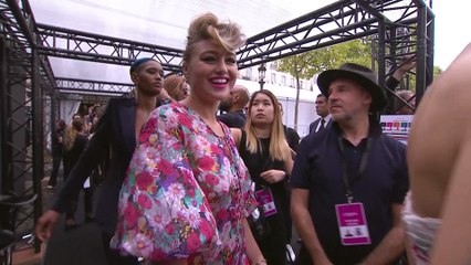 Le Défilé L’Oréal Paris: catwalk show on the Champs-Élysées