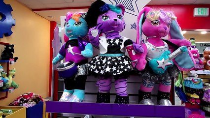 Build-A-Bear Workshop Honey Girls In Store Review