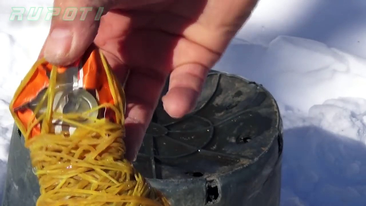 EXPERIMENT 1000 Rubber Bands vs Fanta - Explosion