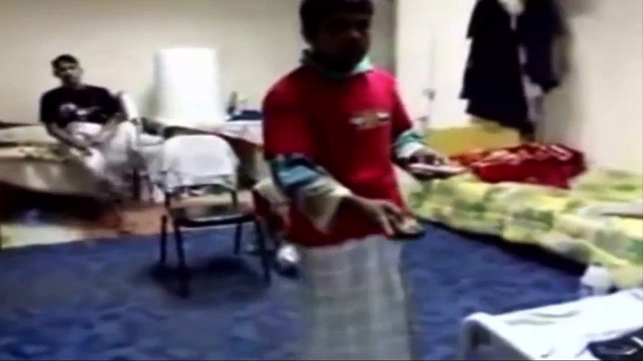 اتحداك  ما تضحك بجنون على هذا مقلب  هههههه