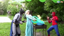 Frozen Elsa & Spiderman EATS ELSA w/ Princess Anna Joker Maleficent Hulk Spidergirl Superheroes IRL