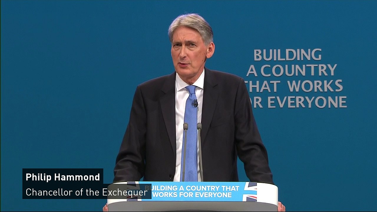 Hammond: Govt will deliver 3 million apprenticeships by 2020