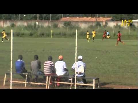 1er but de l'ASI face à l'ASEC Mimosas