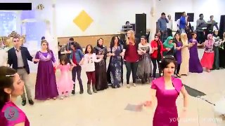 Beautiful Pashto tapay with girls Dance HD