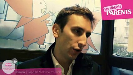 Débats Parents : micro-trottoir sur la place des pères