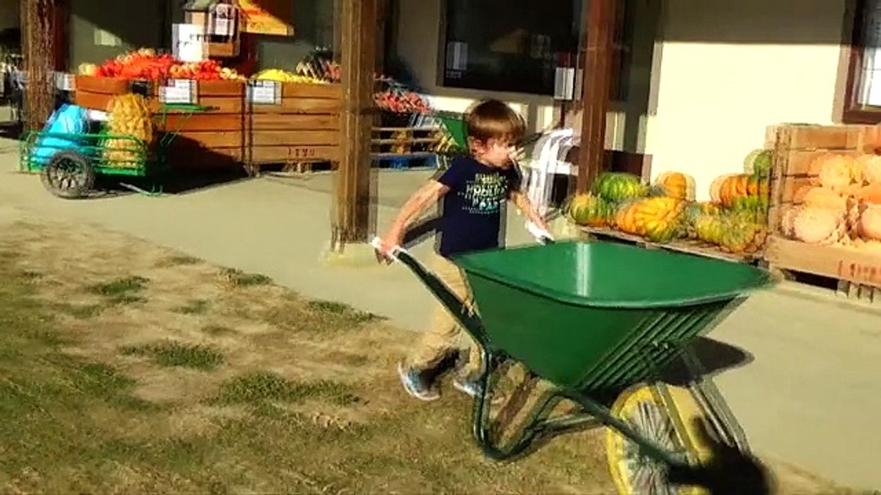 Angélique Marquise des Langes : les expressions des adultes