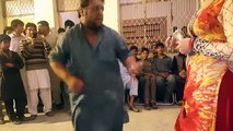 pashto girL DaNcE at PasHto SonG - Baby 4U