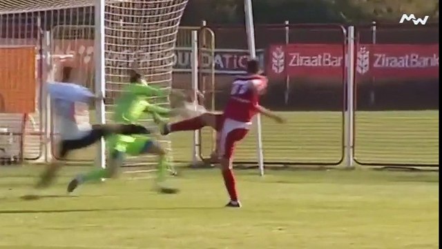 FK Mladost DK - NK Čelik / Utakmica prekinuta, golman Marković zadobio udarac u glavu