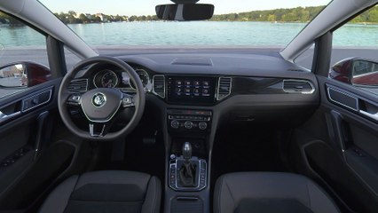 The new Volkswagen Golf Sportsvan Interior Design