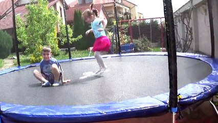 Learn colors with Polo Balls,Jumping in Trampoline Songs Finger Family and Nursery Rhymes for Kids