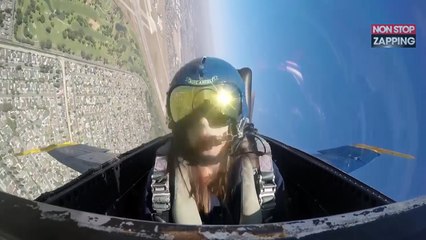 En plein reportage sur les pilotes de chasse, une journaliste fait un malaise (Vidéo)