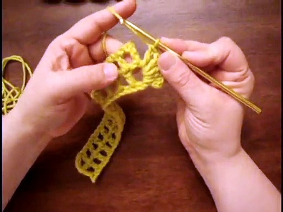 How to Crochet Layered Ruffles Tutorial